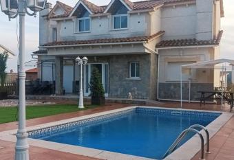 Casa, Chalet Villa de Barcelona. has Balcony rooms