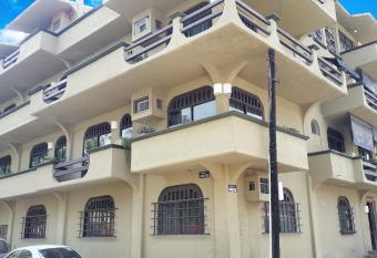 Solimar Inn Suites allows 18 year olds to book a room