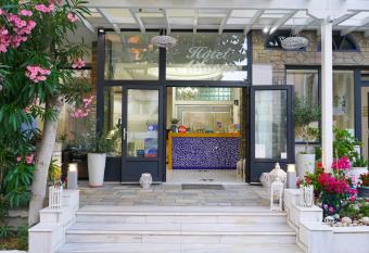 Hotel Atlantis has Balcony rooms