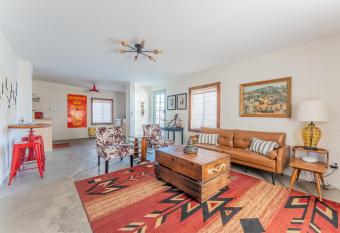 NEW PROPERTY! The Cactus Villas at Joshua Tree National Park - Pool, Hot Tub, Outdoor Shower, Fire Pit has rooms with a private hot tub