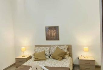 Pompei Villa Regina has Balcony rooms