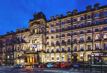 Royal Station Hotel- Part of the Cairn Collection allows 18 year olds to book a room