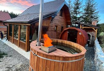 Vikendica Kraljica planina has Balcony rooms