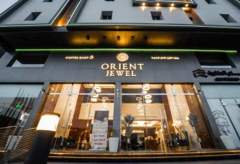 Orient Jewel has Balcony rooms