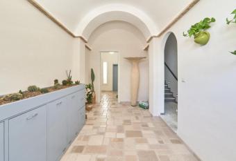 Casa dei Nonni has Balcony rooms