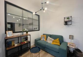 APARTAMENTOS SOL Y LUNA has Balcony rooms