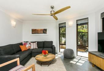 Colinda sol allows 18 year olds to book a room