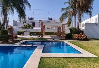 Casa cerca de ex hacienda temixco has Balcony rooms