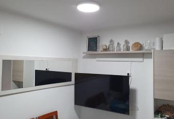 Apartamentos Atlas Terrassa VI (Les Escoles II) has Balcony rooms