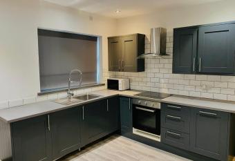 ABRIDGE PANORAMIC House allows 18 year olds to book a room