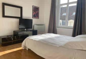 Studio Sun Chill has Balcony rooms