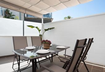 Mariola has Balcony rooms