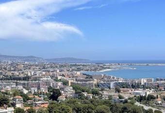 Appartement avec vue mer incroyable dans r  sidence de standing allows 18 year olds to book a room