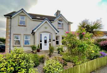 Mount Edwards Hill Guest Accommodation allows 18 year olds to book a room