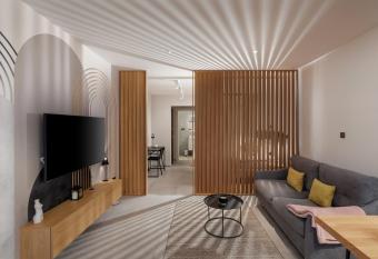 Gallery Apartment allows 18 year olds to book a room