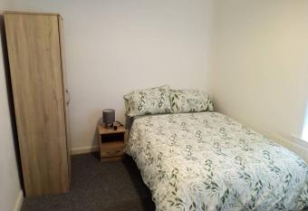 Double-bed (H2) close to Burnley city centre allows 18 year olds to book a room