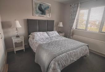 Rocklodge Guest Accommodation allows 18 year olds to book a room