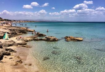 A soli 50 metri dalla spiaggia - Marzamemi has Balcony rooms