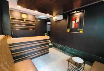 Dover Inn By BookMeriHotel has Smoking rooms