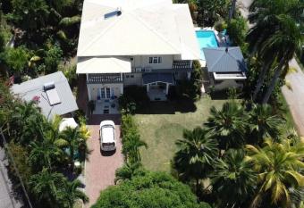 Royal Bay V&A has Balcony rooms