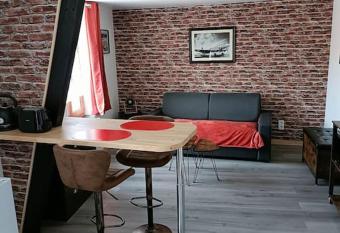 Studio Laly allows 18 year olds to book a room