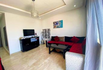 Comfort apartment, nice terrace 5 min to sea Agadir Bay has rooms with a private hot tub