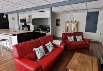 Loft tout   quip   7 personnes has Balcony rooms