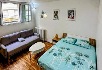 Studio Jaures allows 18 year olds to book a room