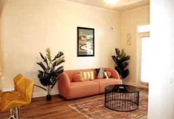 The Aliyah Poolside View with Pool, Gym, & Theater has rooms with a private hot tub