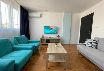 Kula Krusevac has Balcony rooms