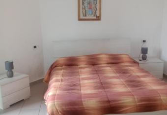 civico 15 allows 18 year olds to book a room