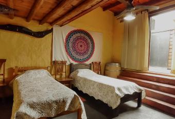 Descanso A gusto has Balcony rooms