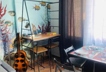                                              allows 18 year olds to book a room