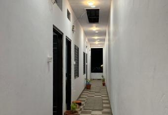 Maa aarti guest house has Balcony rooms