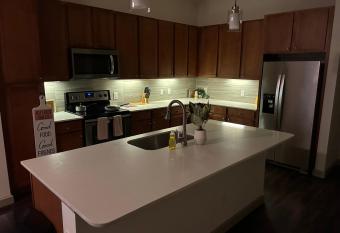 Downtown Houston apartment has rooms with a private hot tub