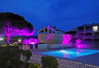 Studio Gruissan has Balcony rooms