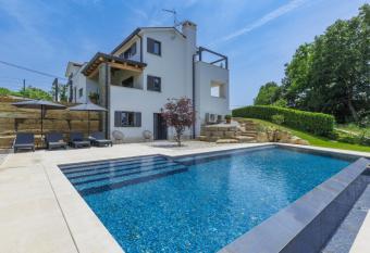 Holiday Home Rokvilla by Interhome has Balcony rooms