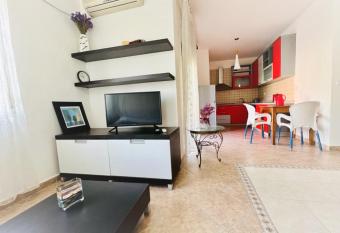 Apartment in front of the beach allows 18 year olds to book a room