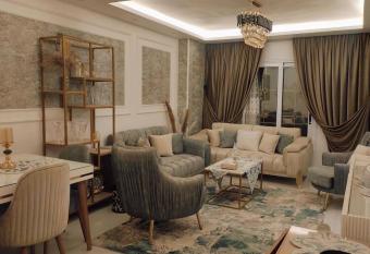 Hadayiq alahram, Giza, Egypt has Balcony rooms