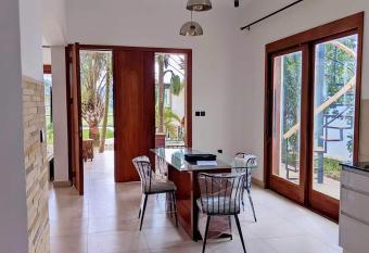 House for rent Nyarutarama has Smoking/Balcony rooms