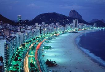 Copacabana ao lado do Metro has Balcony rooms