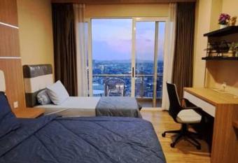 Aston Apart Floor 21 City View has Balcony rooms