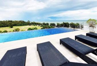 Mosaic AD63M has Balcony rooms