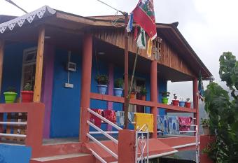 Orange Valley Homestay has Balcony rooms