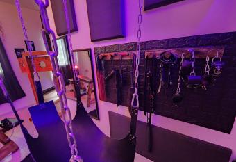 Taboo21+ allows 18 year olds to book a room