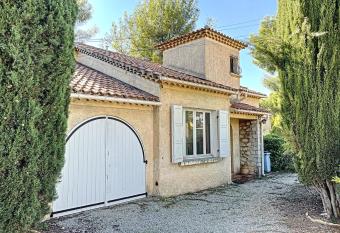 CAPELAN has Balcony rooms