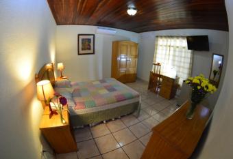 Hotel Posada Don Pantaleon has Balcony rooms