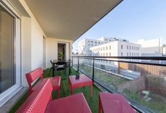 Royal 1840: Near of all has Balcony rooms