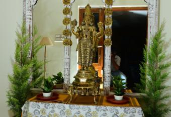 RAATREE allows 18 year olds to book a room