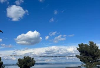 Thalassa has rooms with a private hot tub